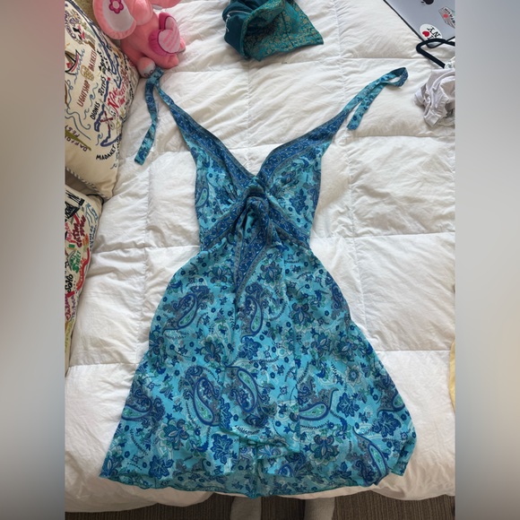 Blue halter top dress - Picture 1 of 3